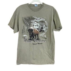 Mount Rushmore National Memorial Delta Pro-Weight Large Men's T-Shirt EUC